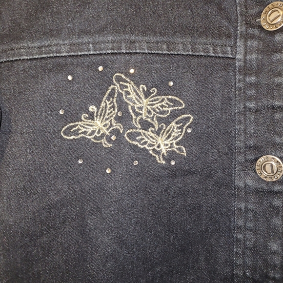 Y2K Butterfly Embroidered Denim Jacket | Dark Wash Studded | Women’s Small - Picture 5 of 8